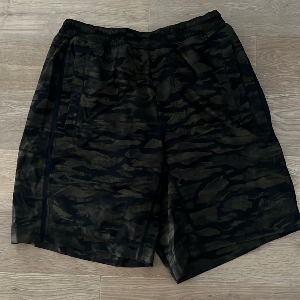 Mens Lululemon Shorts